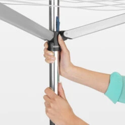 Brabantia Droogmolen Essential 40m Met Bodemhuls Metallic Grey -Meubel Pracht 123 3799