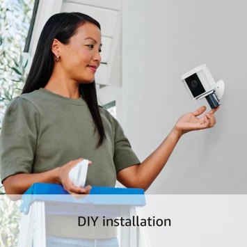 Ring Spotlight Cam Plus Plug-in Zwart 8 Ring Spotlight Cam Plus Plug-in Zwart - Afbeelding 6