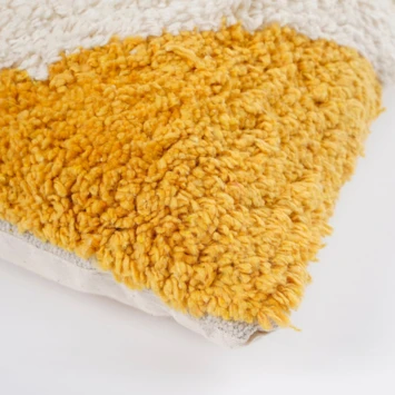 Kussen D.geel - L45xb45xh10cm 5 Kussen D.geel - L45xb45xh10cm - Afbeelding 3