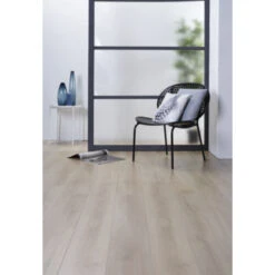 Nordic Laminaat Eiken Beige 4V-groef 8 Mm 2,13 M2 -Meubel Pracht 123 6844