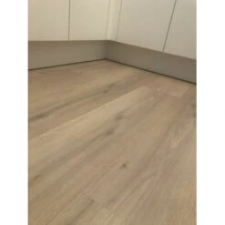 GAMMA Click PVC Met Ondervloer Manera Beige Eiken Micro 4V-groef 5mm 2,24m² 11 GAMMA Click PVC Met Ondervloer Manera Beige Eiken Micro 4V-groef 5mm 2,24m² -Meubel Pracht 123 6964